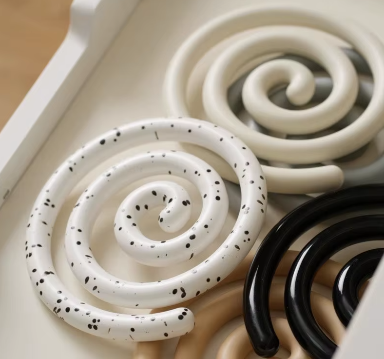 High-Temperature Resistant Ceramic Tableware Mats for Dining and Kitchen Use