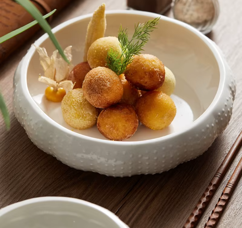 Creative Ceramic Dinner Bowls Seasoning Bowls Household Irregular Shaped Tableware Soup Basins Creative Tableware Dessert Plates