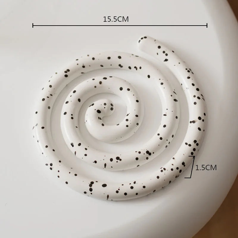 High-Temperature Resistant Ceramic Tableware Mats for Dining and Kitchen Use