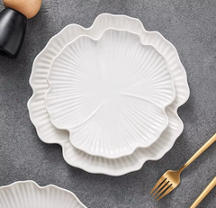 Flower Shaped Ceramic Plate 