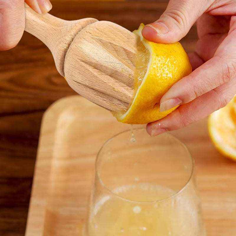 Wooden Citrus Reamer Manual Lemon Squeezer 